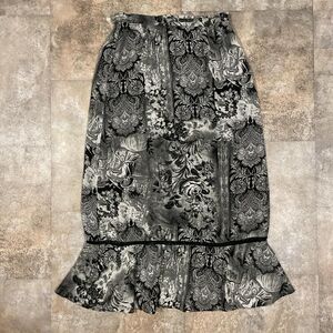 sag harbor vintage black and grey floral midi skirt size 8